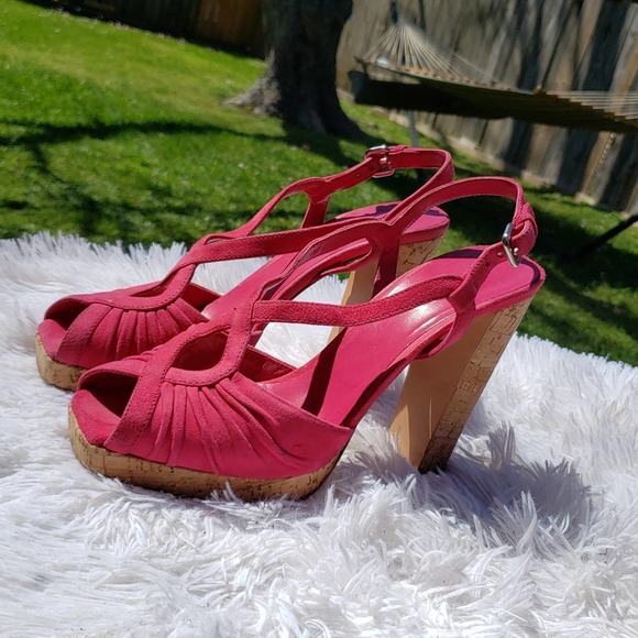 PRADA PINK SUEDE PLATFORM HEELS SIZE 37.5 - Picture 1 of 16